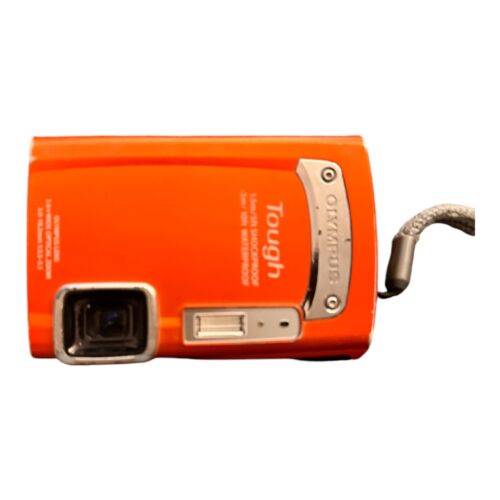 Olympus Tough TG-320 Waterproof Digitalkamera Kamera 13,6 Mpix 3,6 / 4-fach zoom - Bild 3 von 4