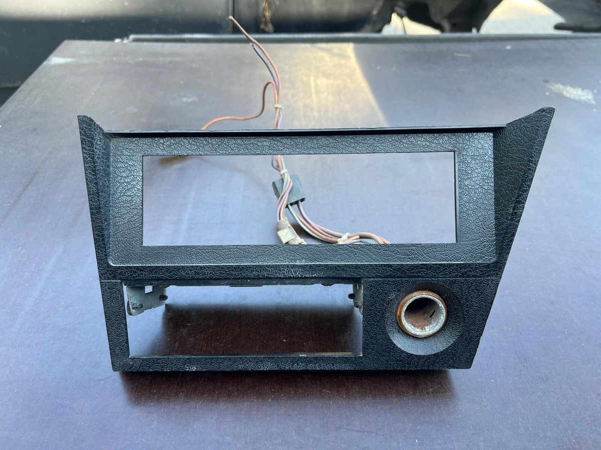 BMW E21 OEM radio central front panel console 8606560221 USED A | eBay