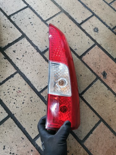 Volvo V70 II Facelift Luz Trasera Parte Trasera Derecha 30722646 - Imagen 2 de 4