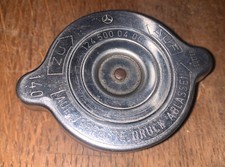 Mercedes-Benz W126 W201 W123 R107 W124 A1245000406 K&uuml;hlerdeckel