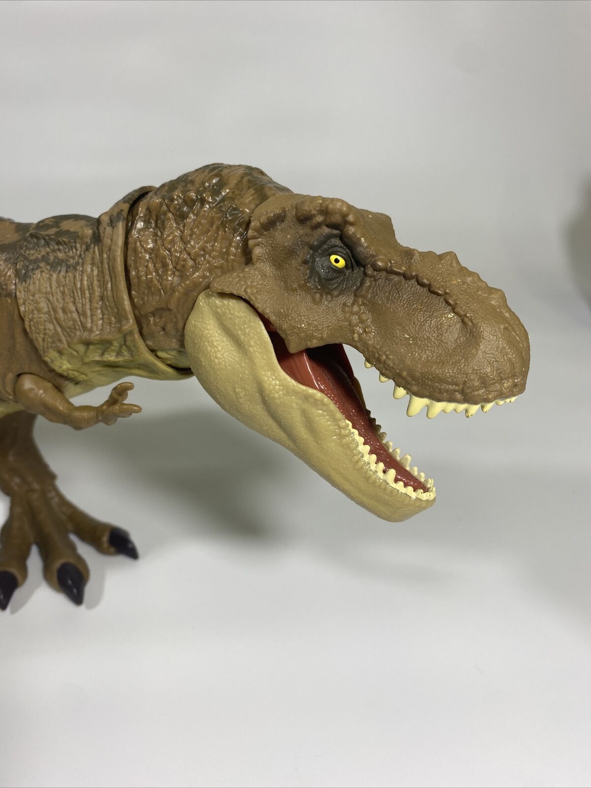 19 Long Jurassic World: Dominion Extreme Damage T-Rex Dinosaur Action  Figure Toy $15 + Free S&H w/ Walmart+ or $35+