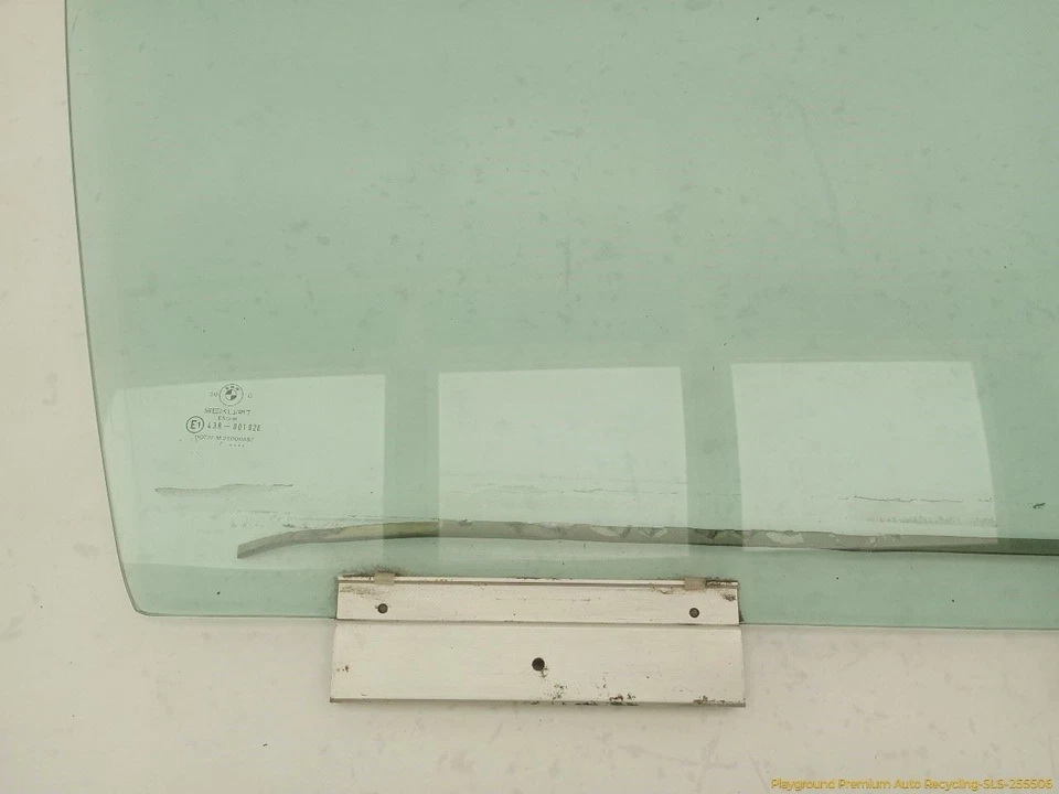 Vidro para janela da porta dianteira direita do passageiro BMW 735i E32 SEDAN 1988-1992 88 89 - Imagem 2 de 4