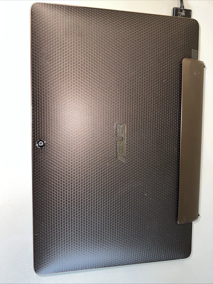 Asus Eee Pad TF101 Transformer Series tastiera e caricatore tablet Android - Immagine 3 di 4