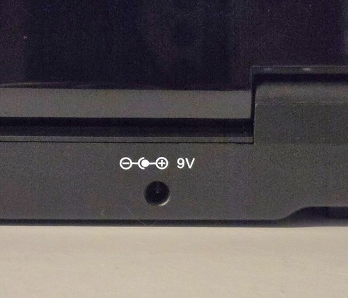 Sylvania Smartbook SYNET07WICV Netbook Windows Embedded Compact 7 w/ Charger - 第 6/6 張圖片
