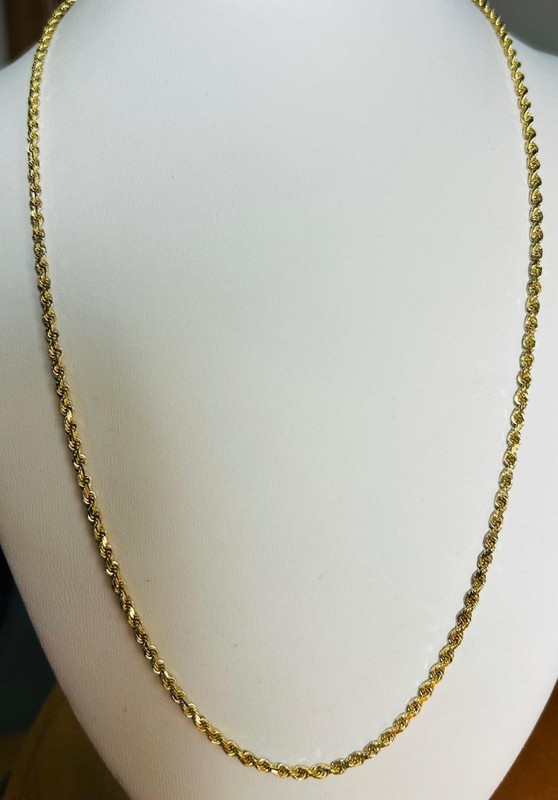 14K Yellow Gold Diamond Cut Rope Chain Necklace 24" L 18.808 Grams 2.5mm Wide