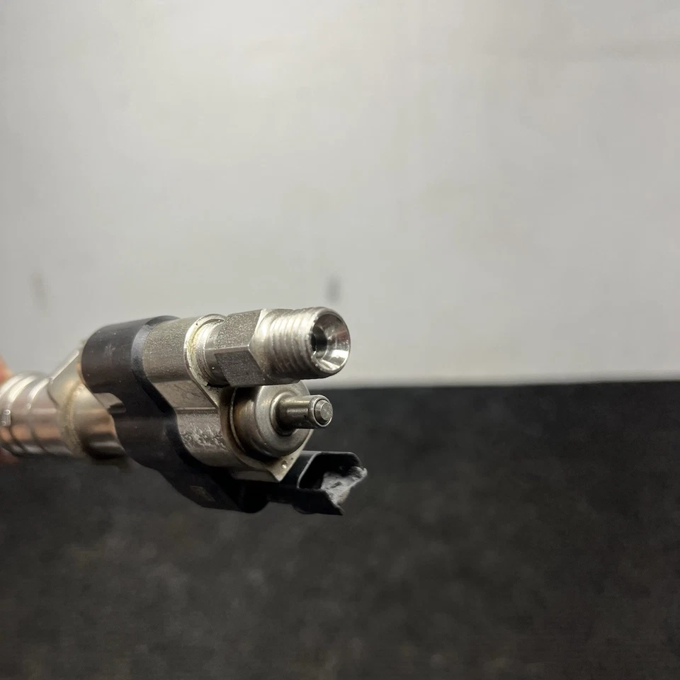 ☑️07-10 BMW 135 335 N54 N63 Inyector de combustible de alta presión OEM ÍNDICE 12 Foto 3 de 4