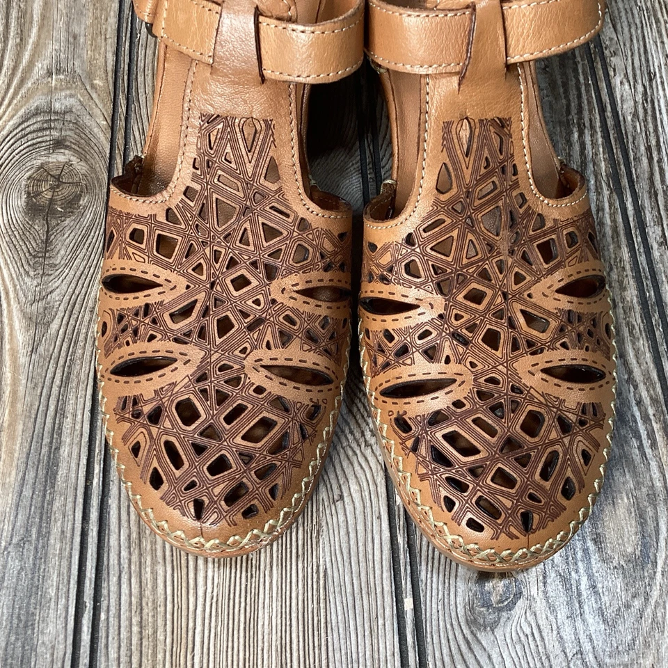 Spring Step Womens Shoes Irin T Strap Brown Cut Out Comfort Soft Sandals 38/7.5 - Image 3 of 4