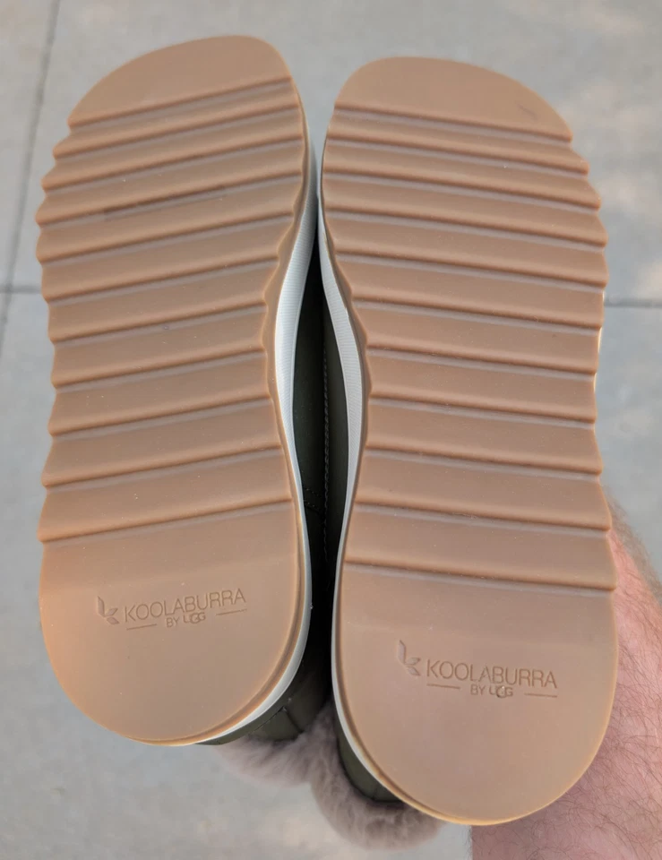 Bota de pele Koolaburra X UGG (tamanho feminino EUA 9) verde Tynlee com zíper lateral - Imagem 3 de 4