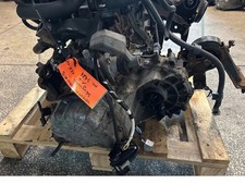 Schaltgetriebe Getriebe 31115-05031 Toyota Corolla Auris 1.6 B VVTI R15