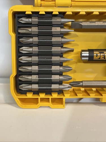 Jeu d'embouts de tournevis DeWALT 45 pièces DW2166 avec étui jaune rigide - NEUF !! - Photo 2/15