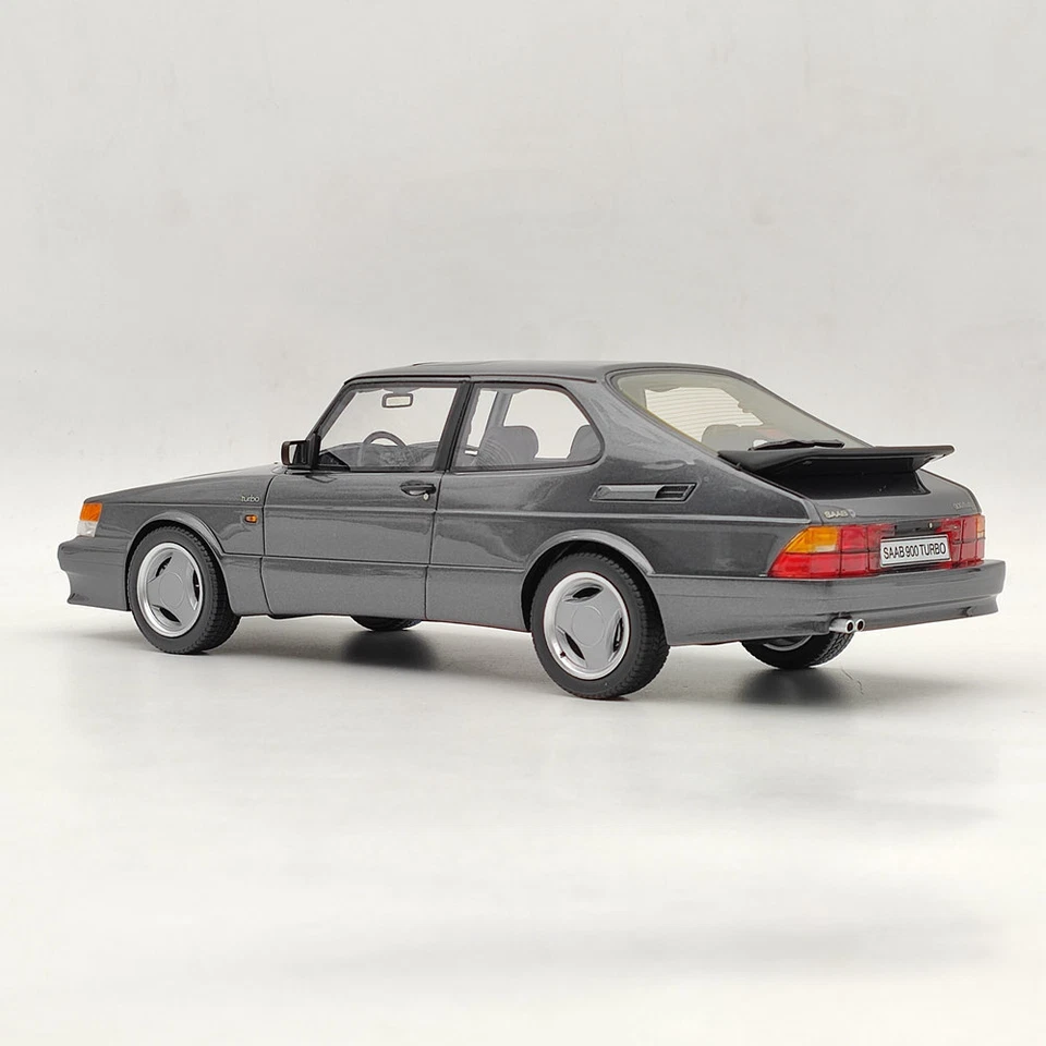 DNA Collectibles 1/18 Saab 900 Turbo T16 Airflow Grey DNA000113 Resin Model Car - Image 3 of 4