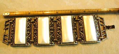 Vintage Selro Selini Style 1960s Chunky Wide Lucite Silver Tone Panel Bracelet - Picture 6 of 7
