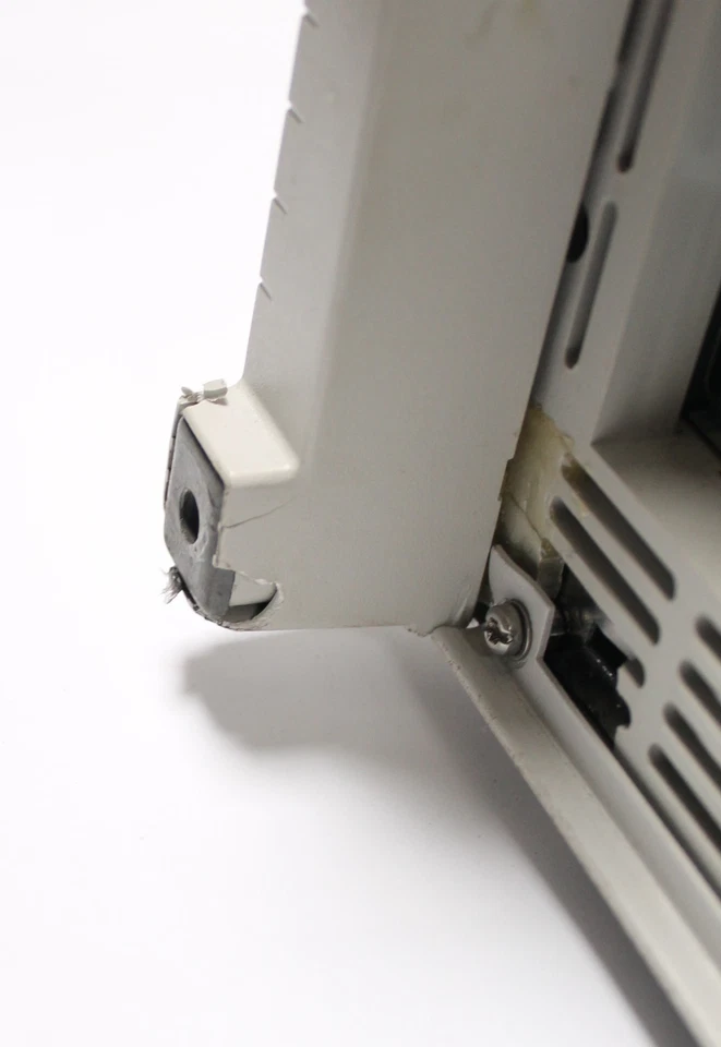 Fluke PM3392A 4CH Digital / Analog Storage Oscilloscope 200 MHz 200MS/s - Image 4 of 4