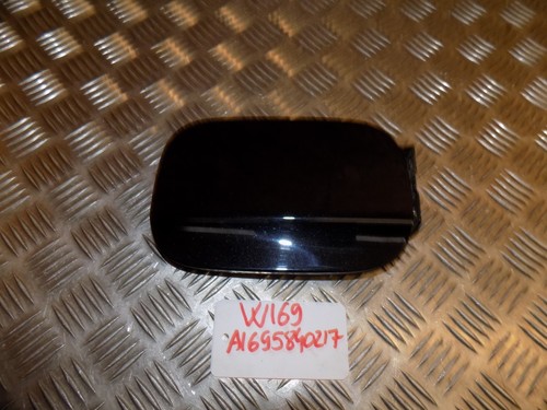 Mercedes W169 A-Klasse Tankdeckel Tankklappe 191 Kosmosschwarz A1695840217