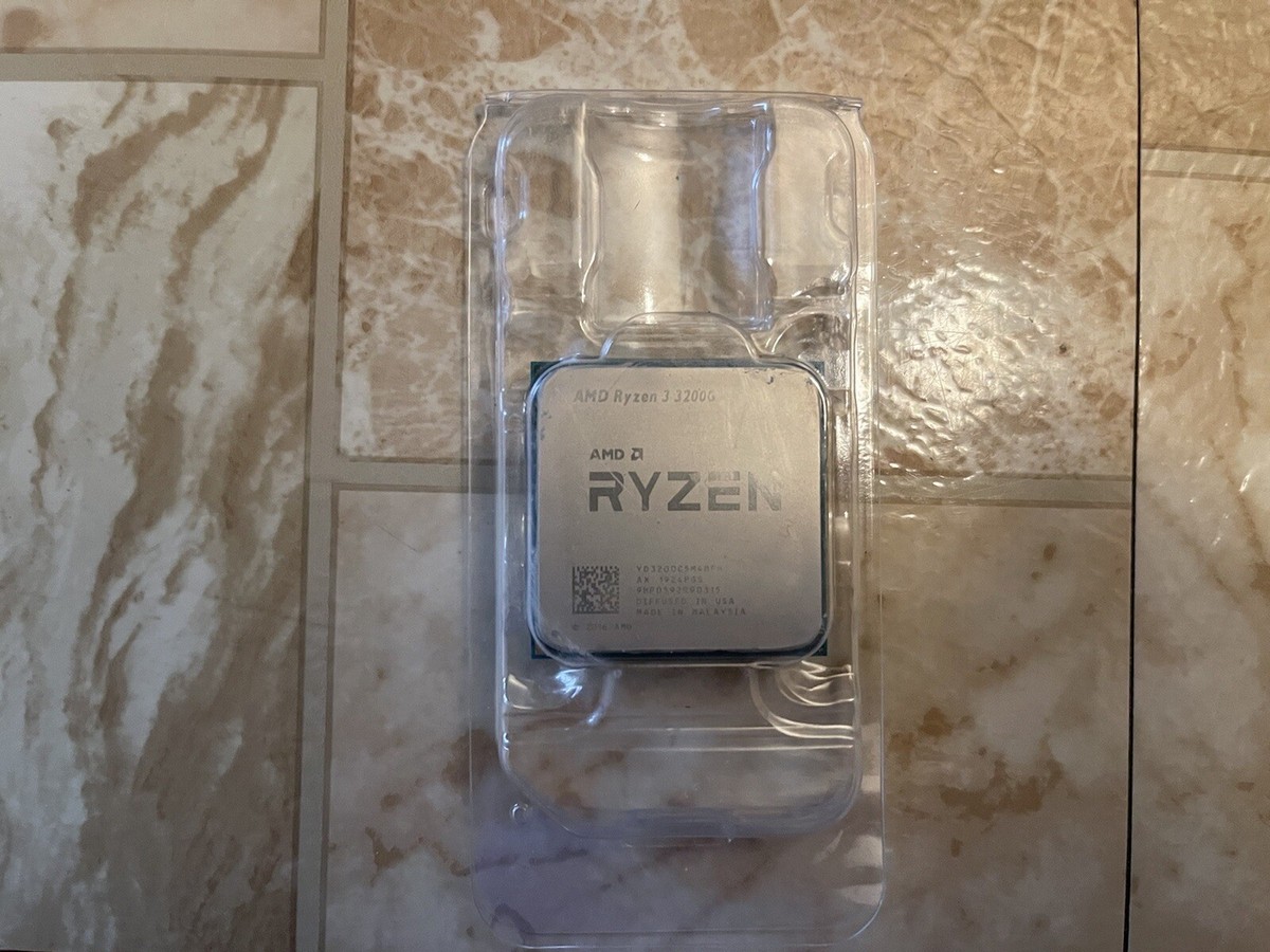 AMD Ryzen 3 3200G 3.6 GHz Socket AM4 Quad Core Processor