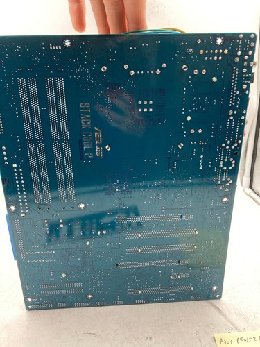 ASUS P5WD2-E Premium Motherboard 975X LGA DDR2 Pentium 4 3.2GHz 1GB RAM DDR2 - Afbeelding 3 van 6