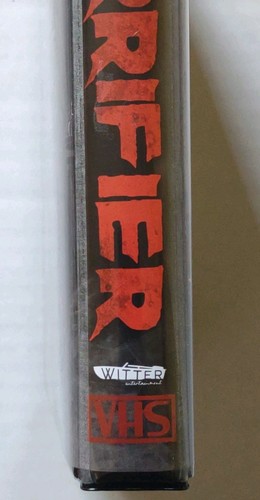 Terrifier VHS Tape Clamshell (Bloody Variant Edition) Witter Art The Clown (New) - Picture 4 of 20