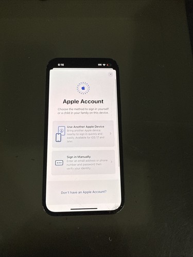 Apple iPhone 13 (unknown Carrier) Cracked Front And Back - Zdjęcie 4 z 7