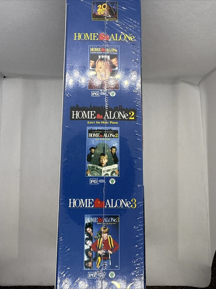 Home Alone 1, 2, & 3 (DVD Triple Pack) Box Set NEW SEALED - Image 4 of 4