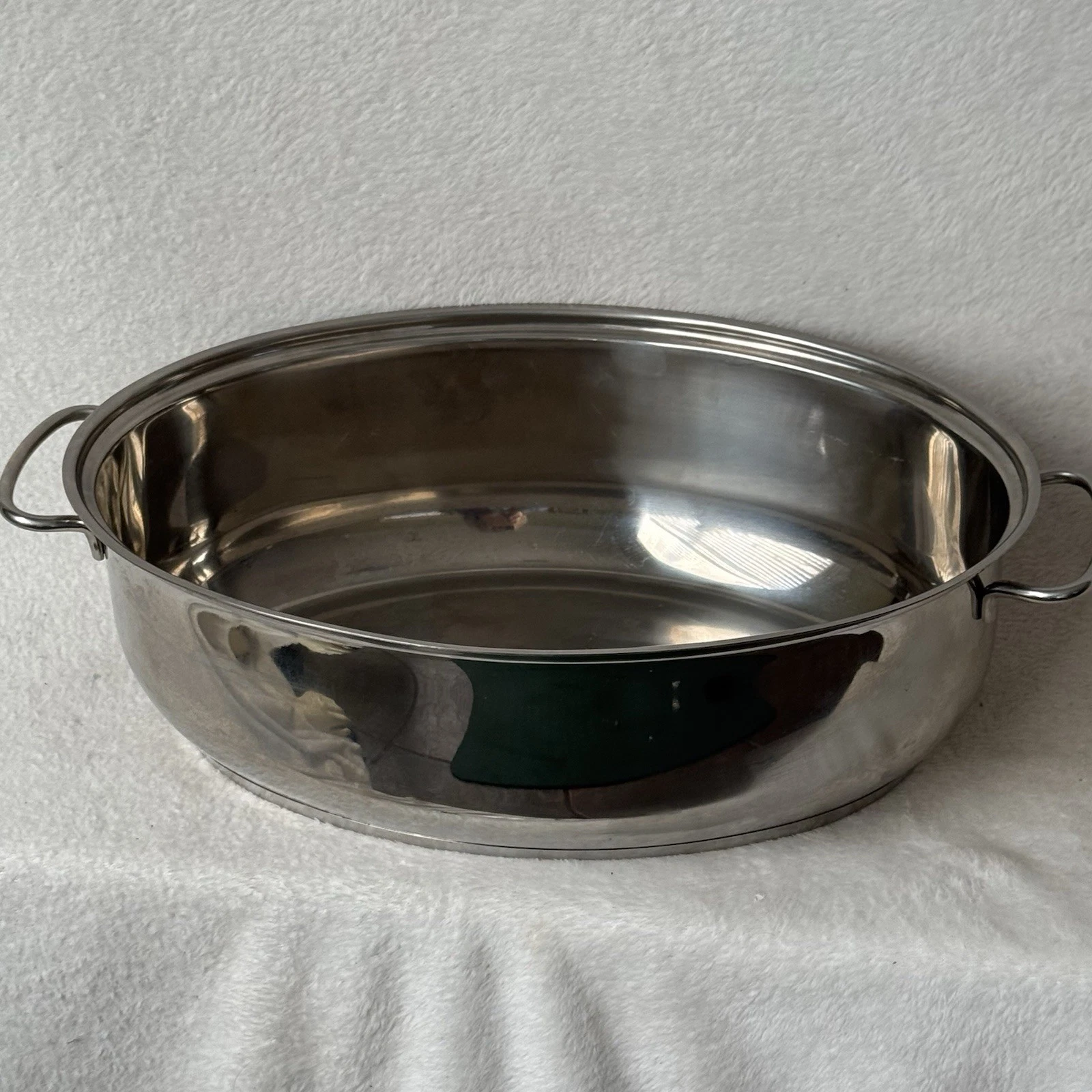 15 Inch Oval Roasting Pot T304 Surgical Stainless Steel Dutch Oven No Lid 15x10