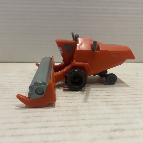 CARS Radiator Springs Frank Tractor Plastic 1:55 Mattel N5537 Pixar Disney 200X - Picture 8 of 13