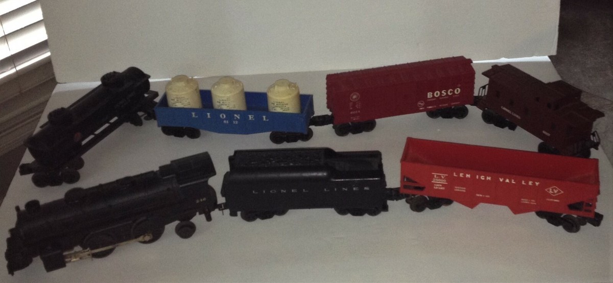 Vintage LIONEL TRAIN SET 10pc 246 6465 6476 6112 6014 6017 Coal