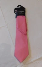 Haggar Mens Tie and Pocket Square Set Pink neck tie NWT