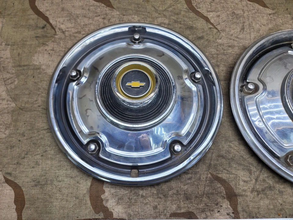 Chevrolet 1973-1975 OEM cromo media tonelada camión tapacubos GM 73 74 75 C10 OEM 1/2 Foto 2 de 4