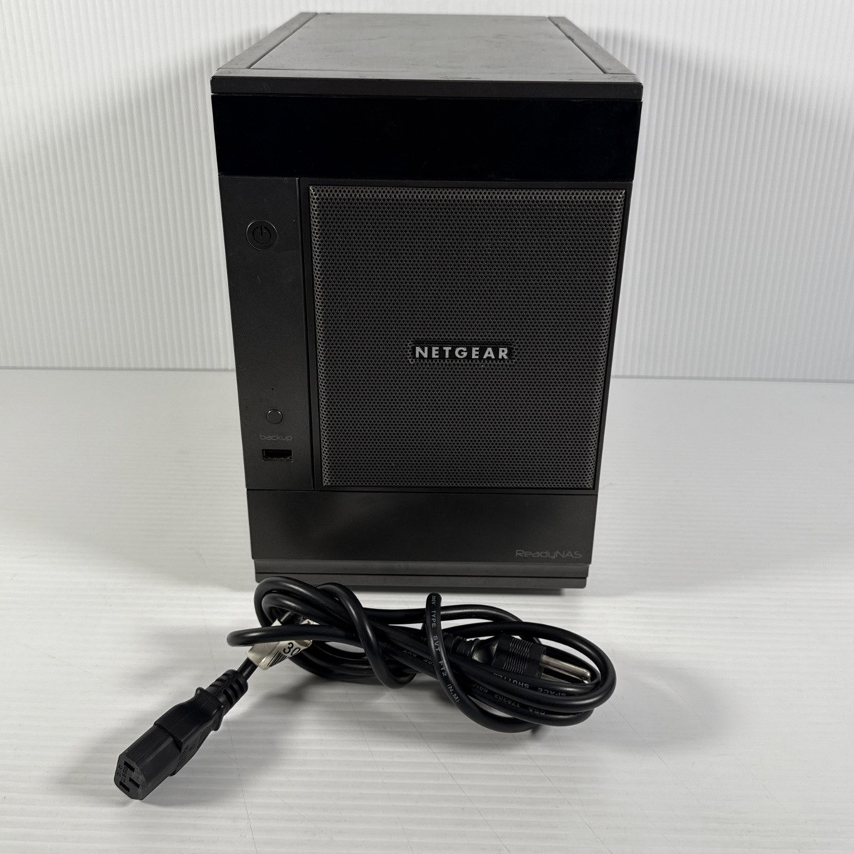外付けハードディスク・ドライブ NETGEAR ReadyNAS 316 NETGEAR READYNAS RND-6A HardDrive Storage Enclosure- Powers On