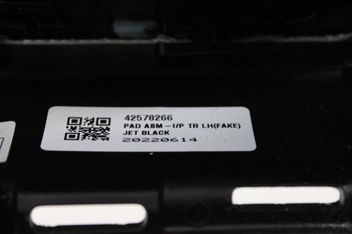 2021-2023 CHEVROLET TRAILBLAZER LEFT SIDE OUTER DASHBOARD AIR VENT GRILLE OEM - Picture 8 of 10