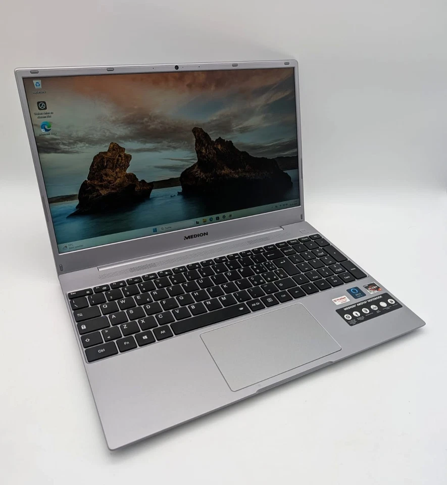 Laptop Medion Akoya E15303 15,6" FHD 512 GB SSD AMD Ryzen 5 4500U 16GB RAM - Bild 3 von 4