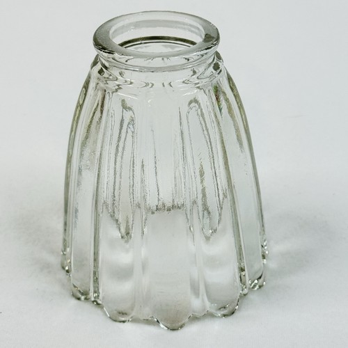 Ceiling Fan Light Fixture Shade w/Ribbing and Scalloped Edges Rounded Glass