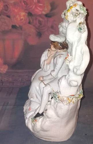 Antique Victorian Staffordshire Flatback “Romeo & Juliet” Courting Couple – 24cm - Picture 2 of 22