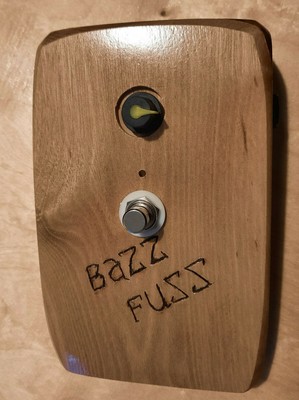 Fuzz pedal custom HAND MADE wood
