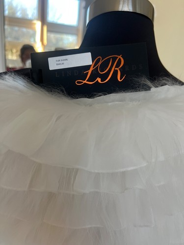 linda richards fur shawl - Picture 4 of 4