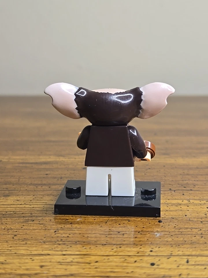 LEGO Gremlins Gizmo Minifigura con Accesorio Desde 2016 Dimensiones 71256 Auténtico Foto 2 de 3