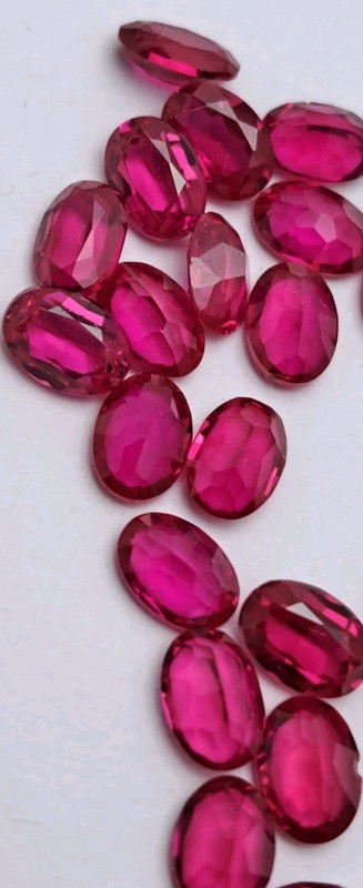 20 pieces Ruby Red Oval Shape 7x5mm CZ Cubic Zirconia Loose Stones