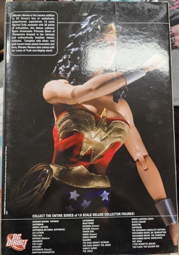 Figura Muñeca 13 Pulgadas DC Deluxe Collectors Escala 1/6 - Wonder Woman - Imagen 14 de 15