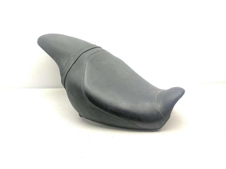 04 assento dianteiro para motorista Suzuki Marauder VZ1600 - Imagem 2 de 4