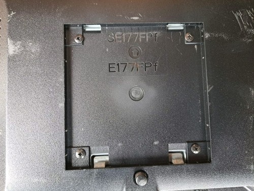 Dell SE177FPf 17" LCD Monitor With Power Cable - Picture 4 of 6