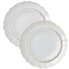 LUXE Collection: Premium Heavyweight Disposable Plastic Plates for Parties