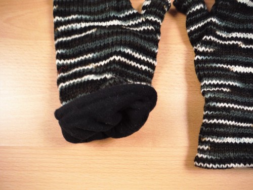 Fleece Lined Knitted Wool Wrist Warmers Unisex Boho Hippie Fingerless Gloves - Picture 68 of 141