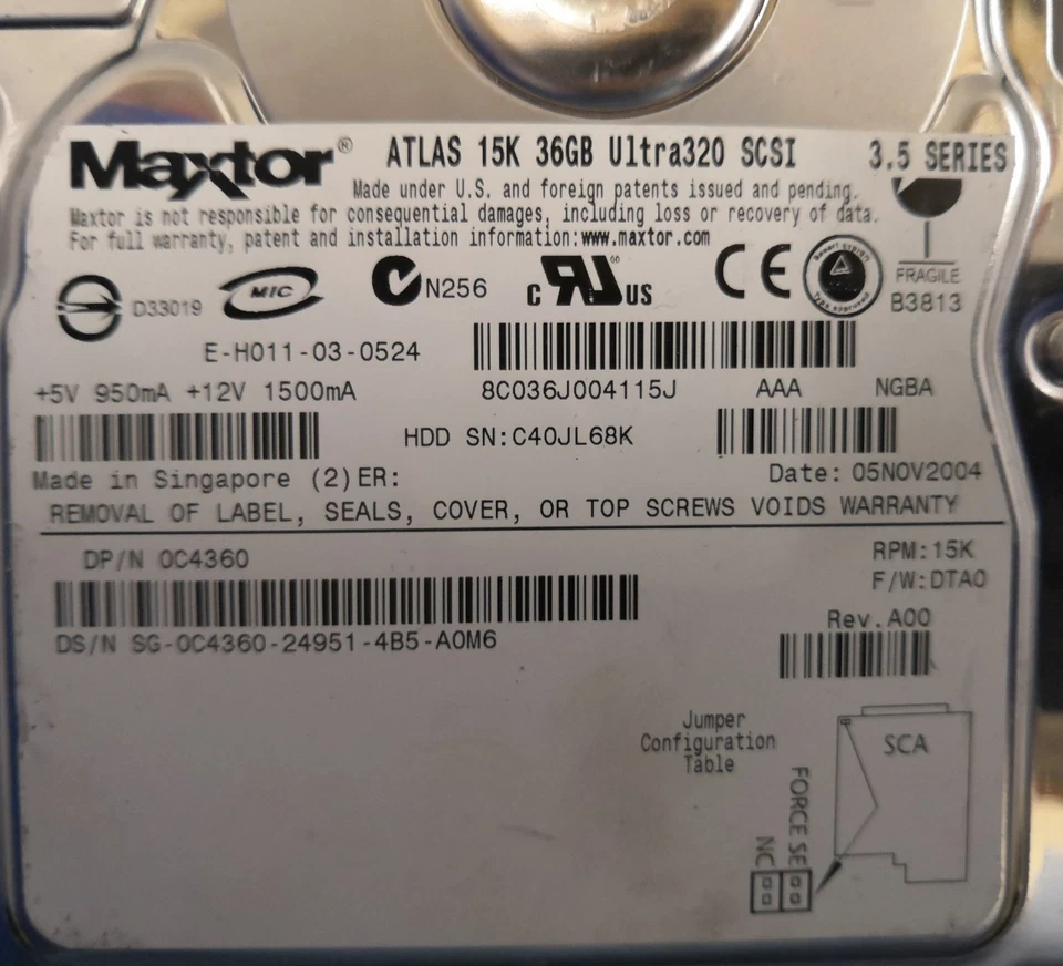 1x  Maxtor Atlas 3.5"  36GB 80 PIN 15K  SCSI  U320 Hard Drive C4360 @ - Image 2 of 2