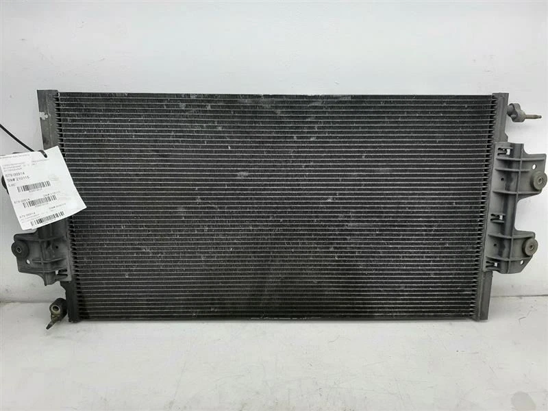 Condensador CA 03-18 Chevrolet Express 2500 VAN 1562890 - Imagem 3 de 4