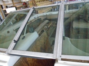 USED 1994 SEA RAY 180 18' TAYLOR MADE CENTER WALK-THRU GLASS SEARAY WINDSHIELD
