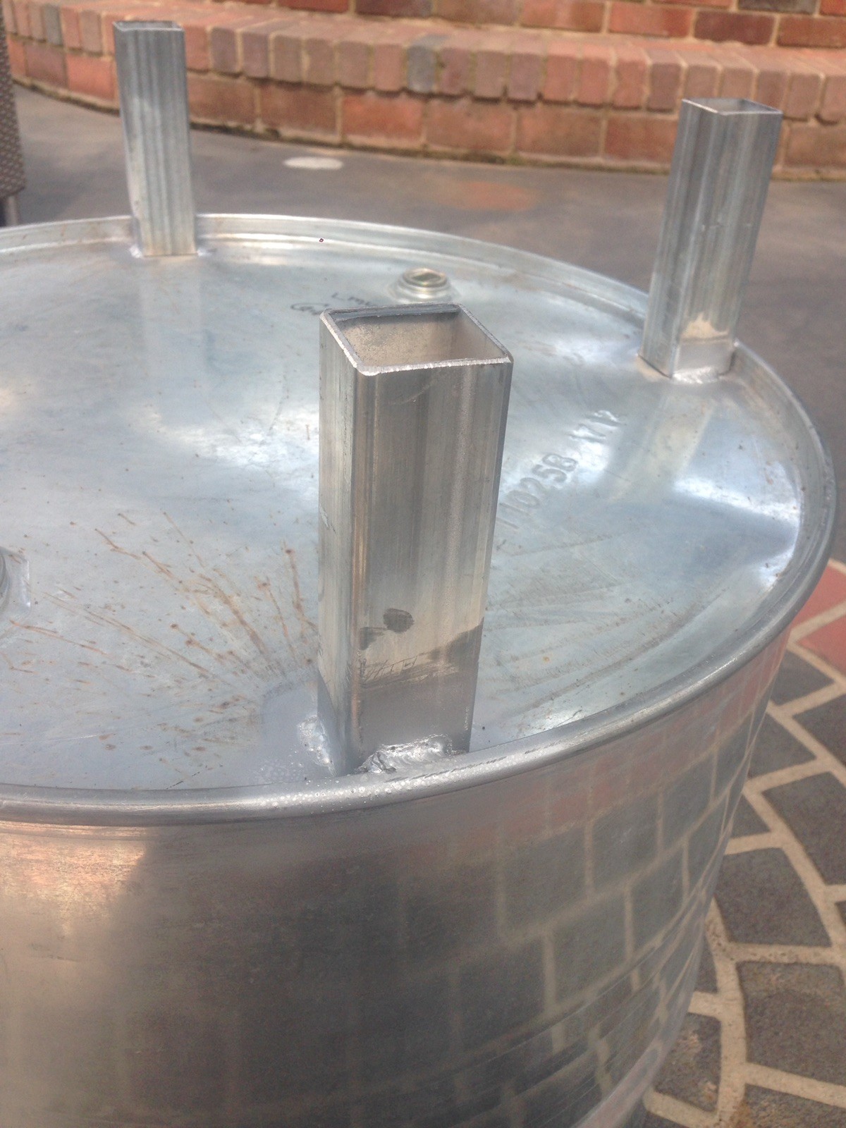 Pot/Raised garden bed eBay