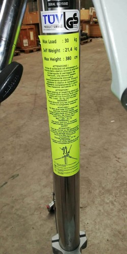 TRIPOD ANTENNA. MFR: DAIMLER-BENZ AEROSPACE. *P/N: 54.1094.005.00* - Afbeelding 5 van 5