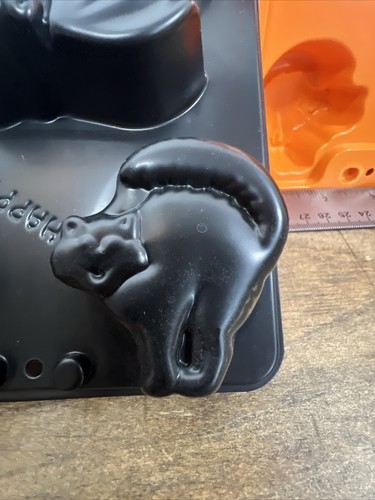 Lot of 4 Halloween Jello Shots Jiggler's Mold Trays Ghost Cat Witch Pumpkin Bat - Bild 10 von 12