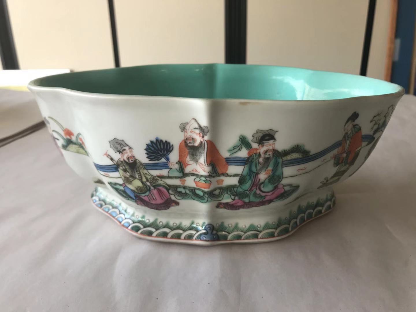 Picture 2 of 10