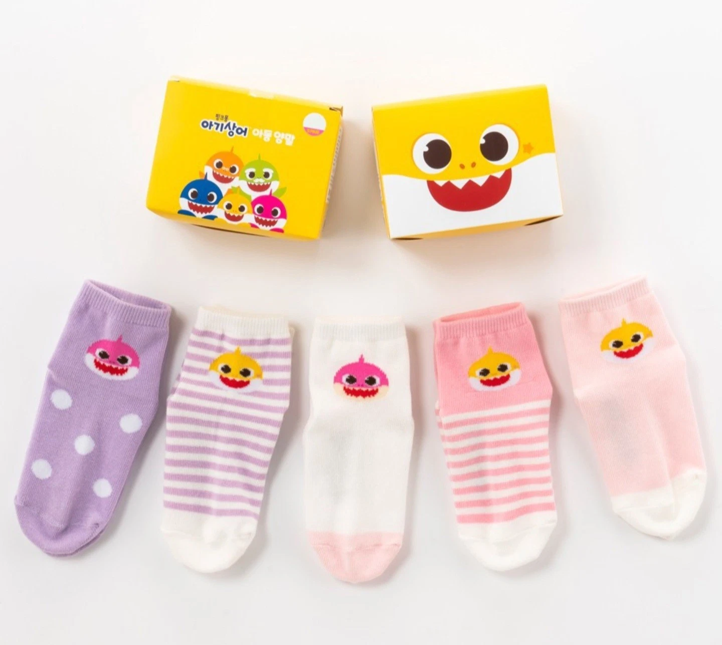 Baby Shark Kids Socks 5-Pair Set - Pinkfong Official Character - Toddler Girls